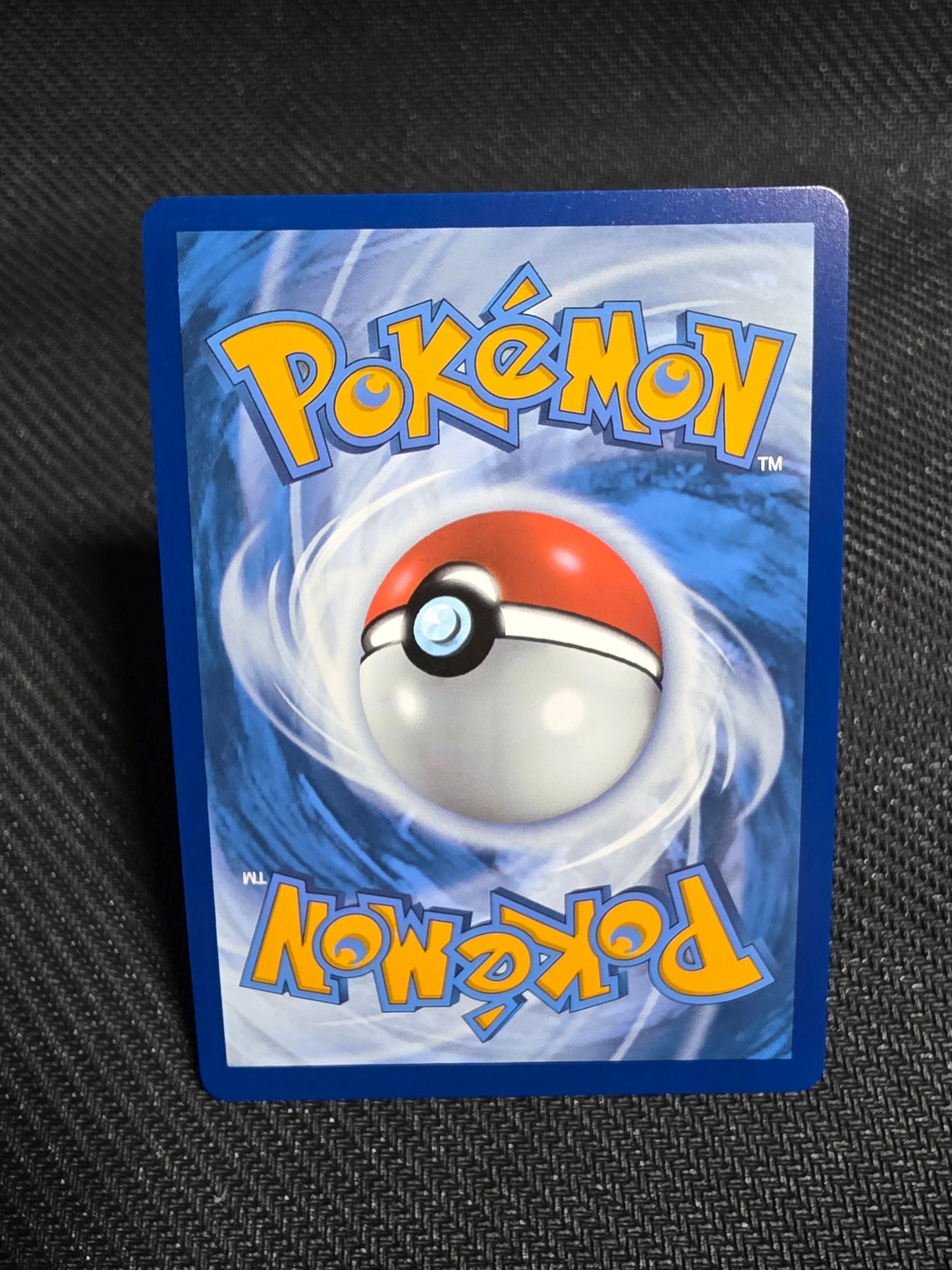 Team Rocket’s Moltres ex – 124/098 (Special Art Rare)